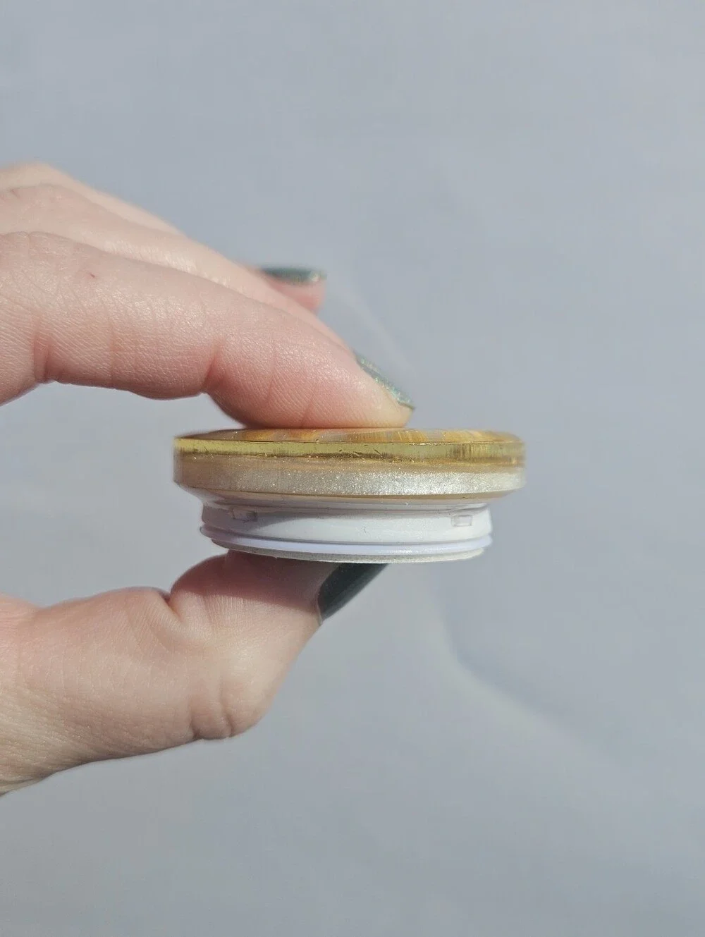 Handmade round phone